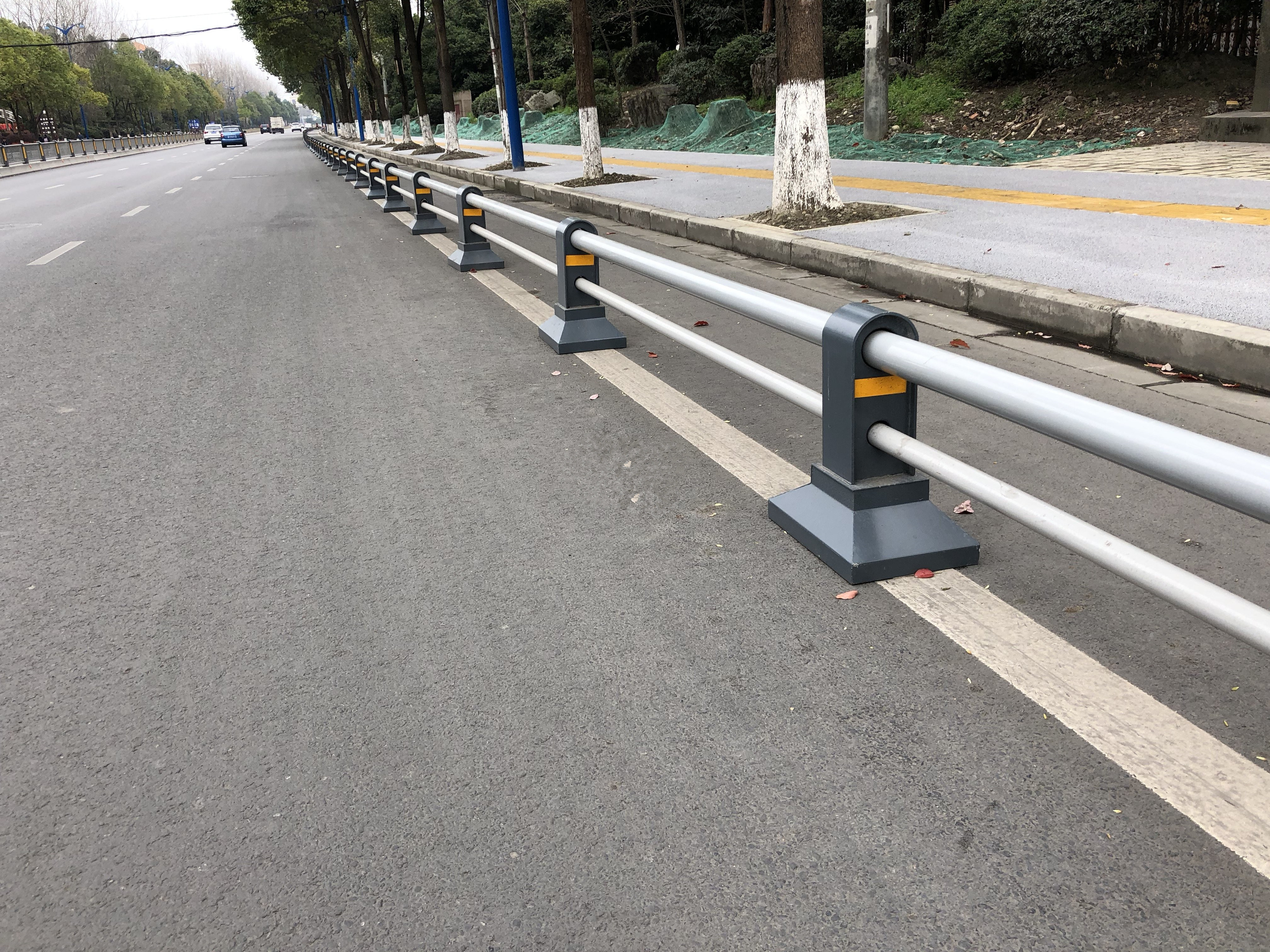 道路护栏